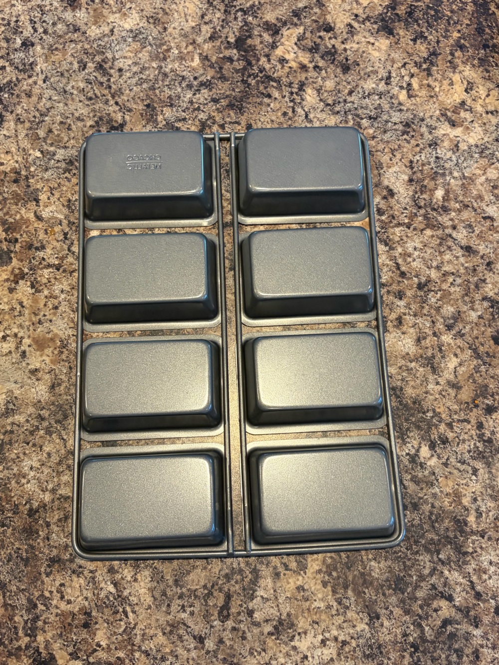 Nonstick Gray 8-Cavity Mini Loaf Pan - Bakeware